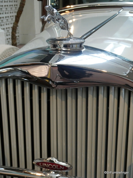 1932 Lincoln, National Automobile Museum (1)