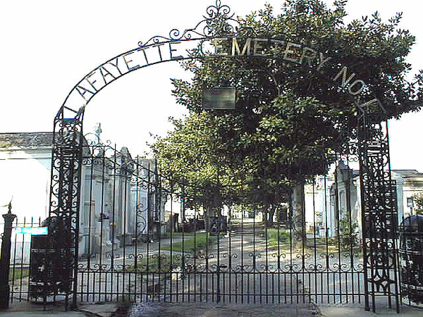 New-Orleans-Lafayette-Cemetary