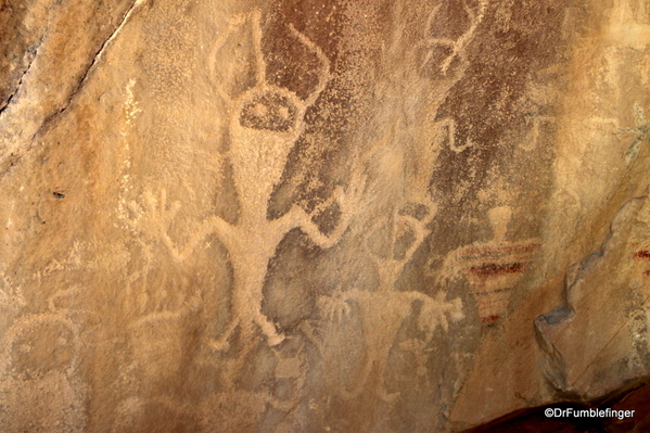 03 Dinosaur National Monument. Car Tour (15) Swelter Shelter Petroglyphs