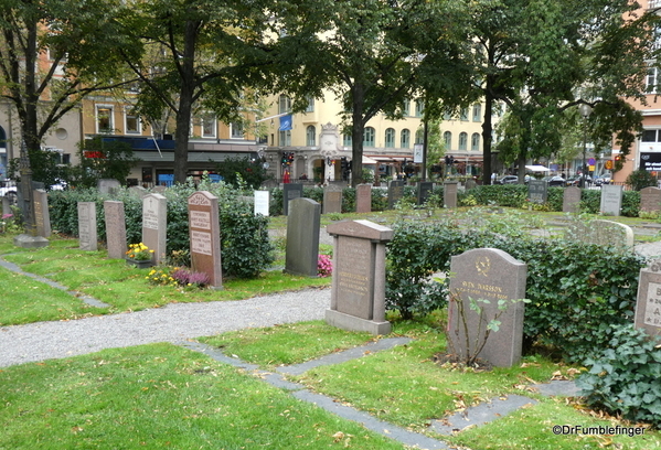 12 Olof Palme's grave and cemetery (3)