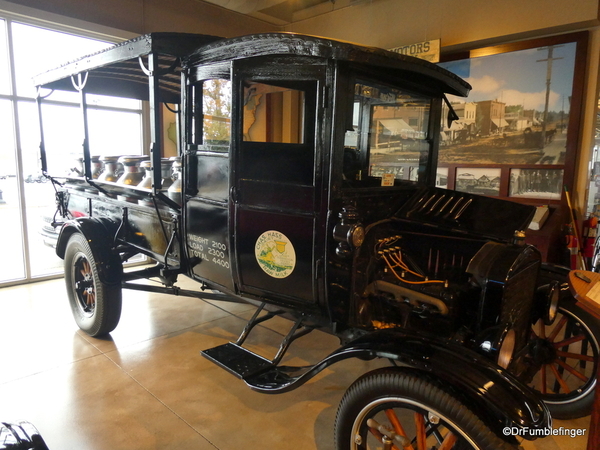 1919 Ford Model TT (Ton Truck). Ford Deluxe Phaeton. Dahl Auto Museum, LaCrosse WI (1)