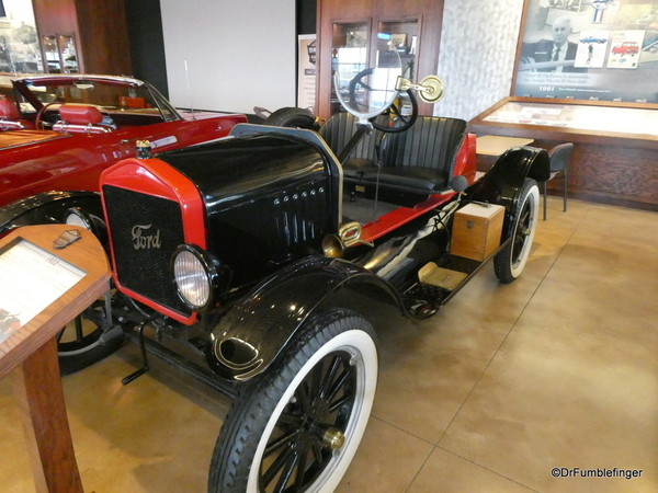 1922 Model L Speedster. Dahl Auto Museum, LaCrosse WI (1)