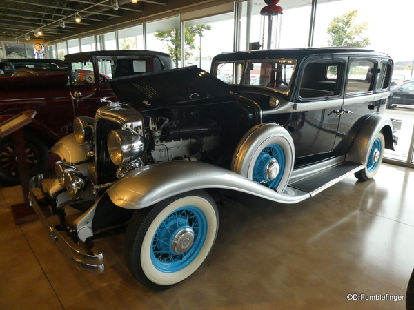 1932 Chrysler CP8, Dahl Auto Museum, LaCrosse WI (1)