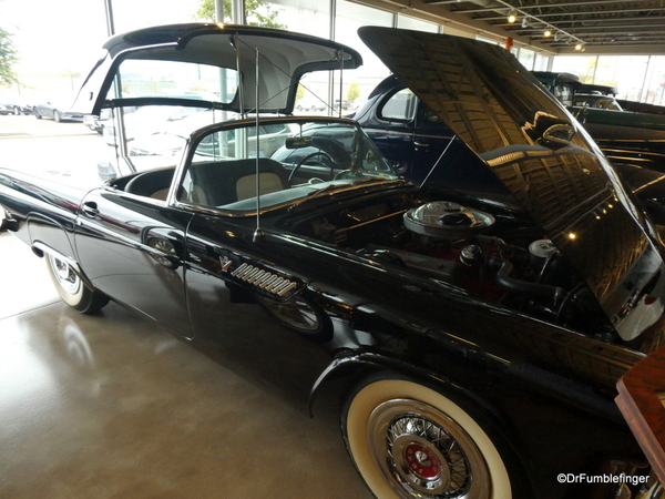 1955 Ford Thunderbird, Dahl Auto Museum, LaCrosse WI (1)