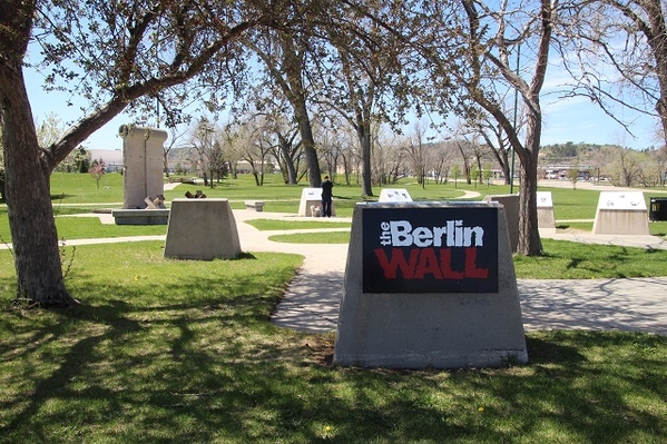 Berlin Wall Exhibit 2