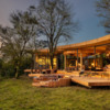 1_tanzania-grumeti-serengeti-river-lodge-guest-area-exterior-1