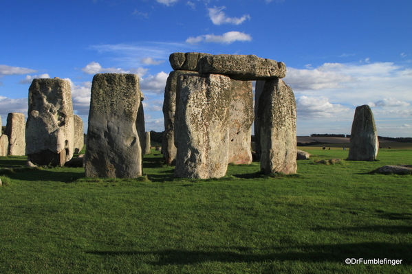 13 Stonehenge