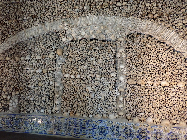 12 Chapel of Bones, Evora