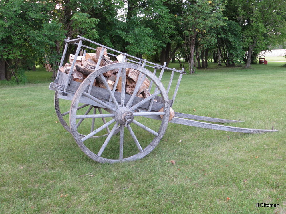 Lower Fort Garry National Historic Site, Manitoba, Canada.  Red River Cart