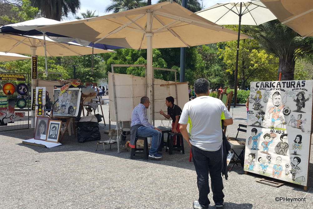 Outdoor Studio, Plaza de Armas, Santiago