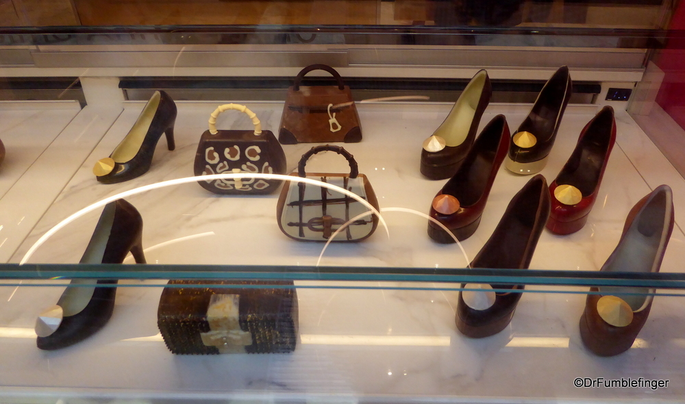 It's Fashion Week in Milan, but these chocolate purses and shoes are meant to be eaten