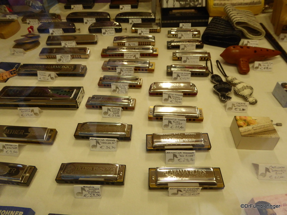 Window display, Venice.  Can't remember the last time I saw so many harmonicas