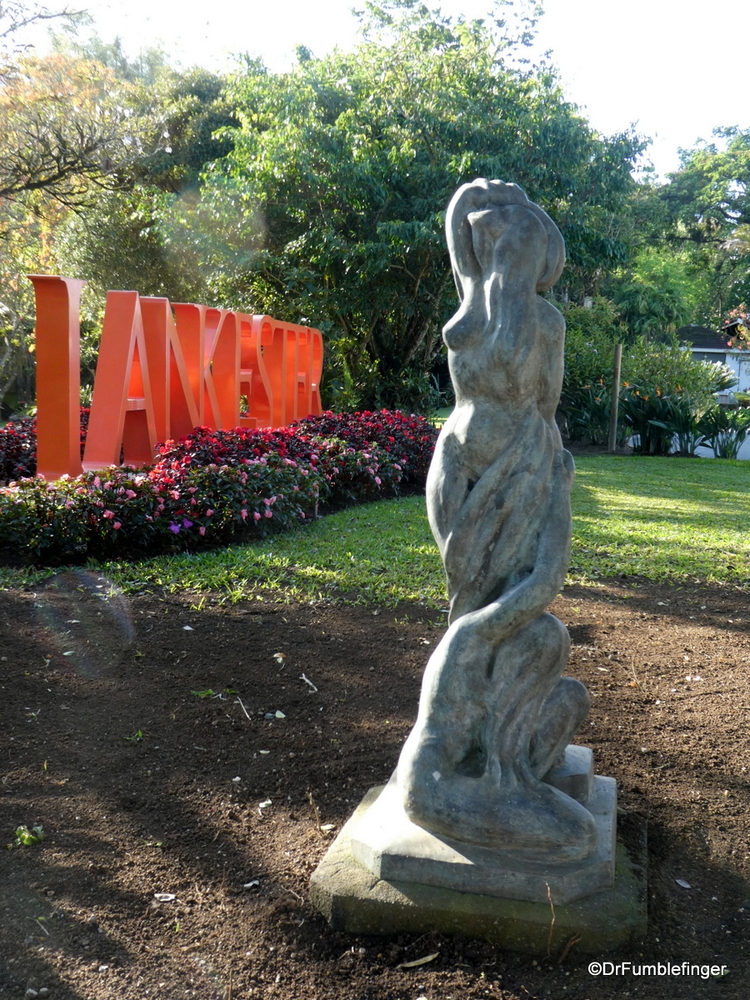 Entrance to Lankaster Garden, Costa Rica