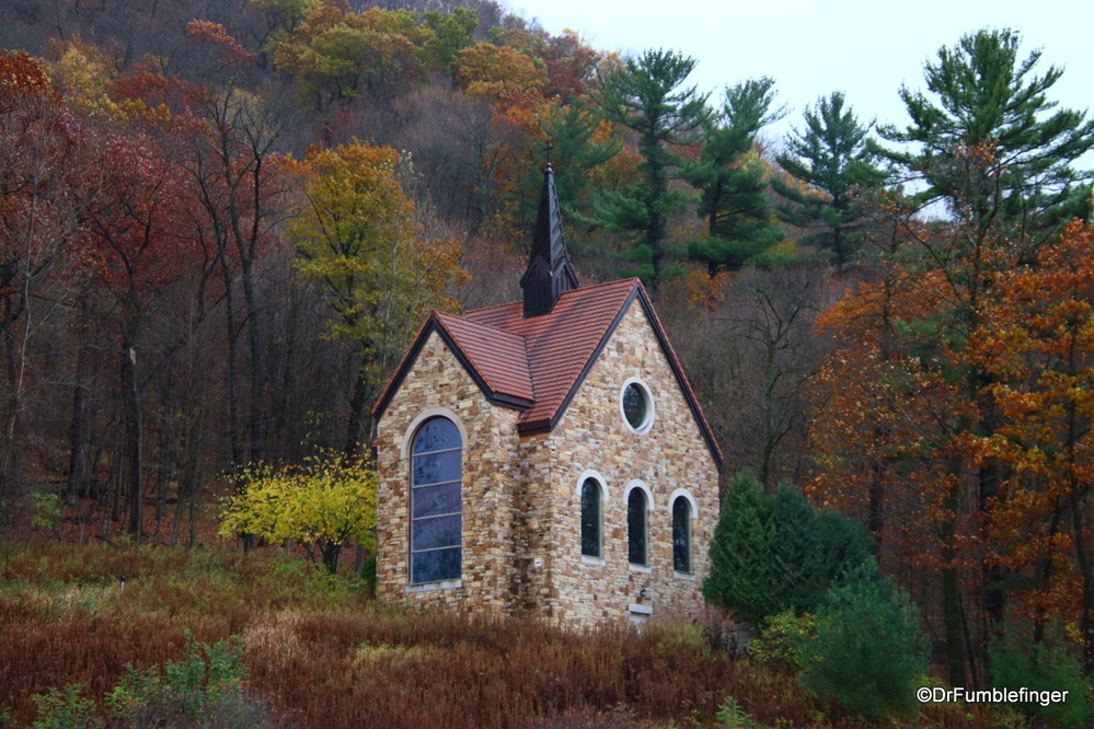Small hillside chapel in LaCrosse, Wisconsin