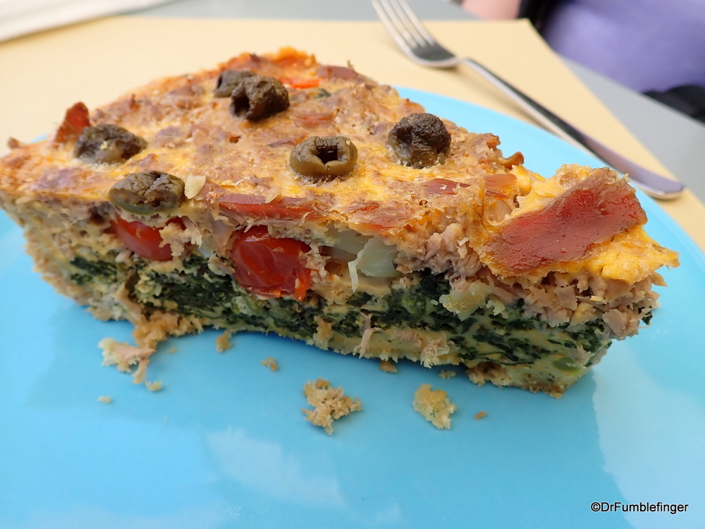 Tuna quiche with olives, Lisbon